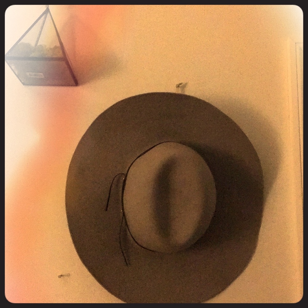 Gray felt panama hat